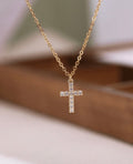 #2 Chaîne pendentif en croix